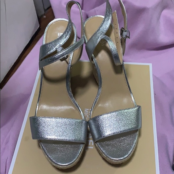 Jill Wedge - Picture 2 of 7